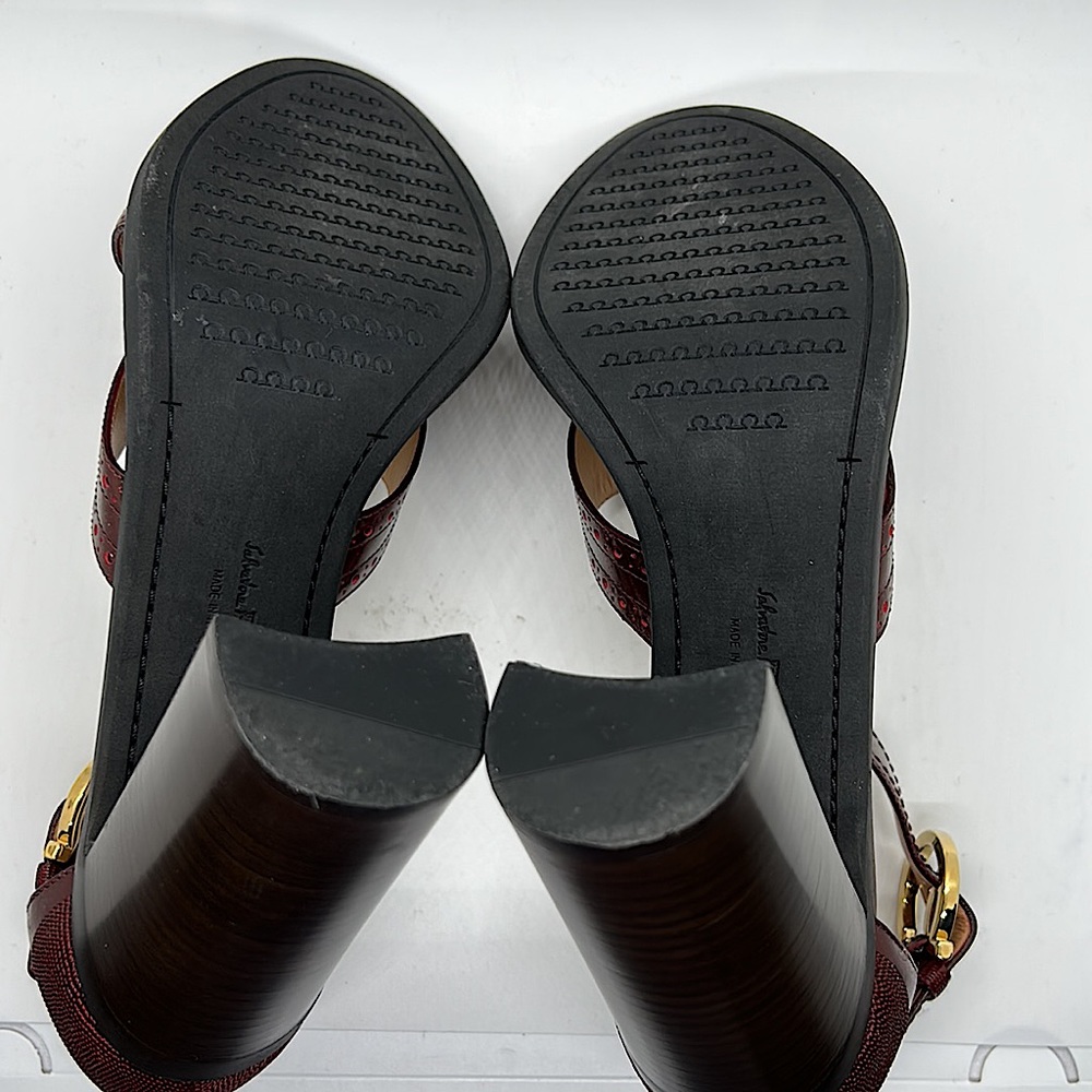 Salvatore Ferragamo Cherry Leather Nuala Block Heel Sandals Shoes **Sz 10**🔥🔥 - Picture 10 of 11